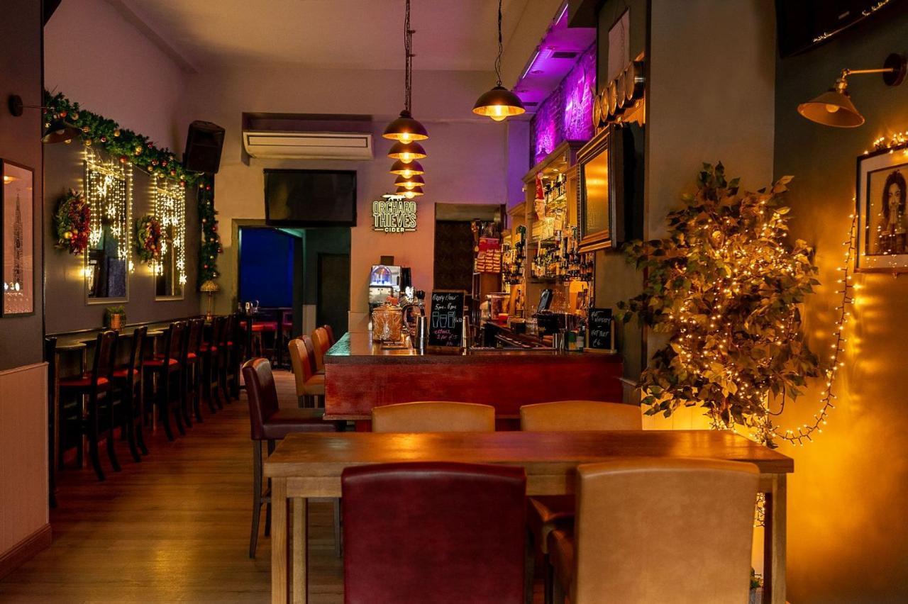 Bru Bar & Hostel 코크 외부 사진