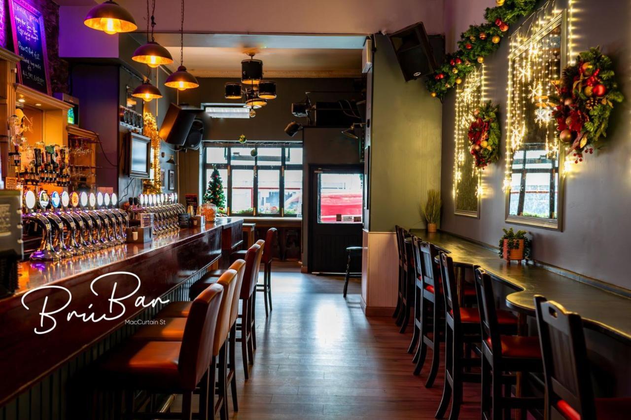 Bru Bar & Hostel 코크 외부 사진