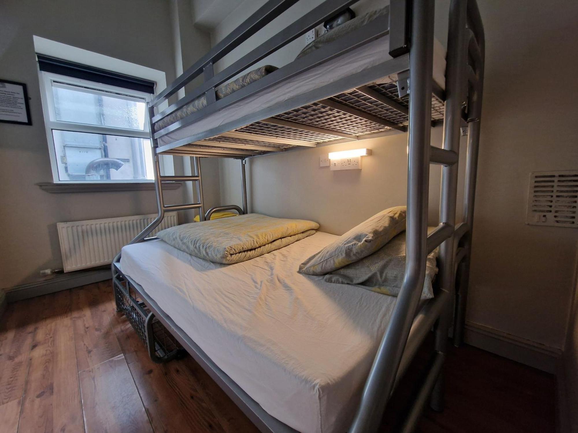Bru Bar & Hostel 코크 외부 사진